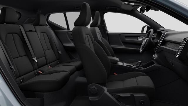 Volvo EX40 Single Motor Extended Range Core | Harman Kardon audio | Adaptive Cruise control | Parkeerverwarming met timer | Pilot Assist | Google Maps navigatie