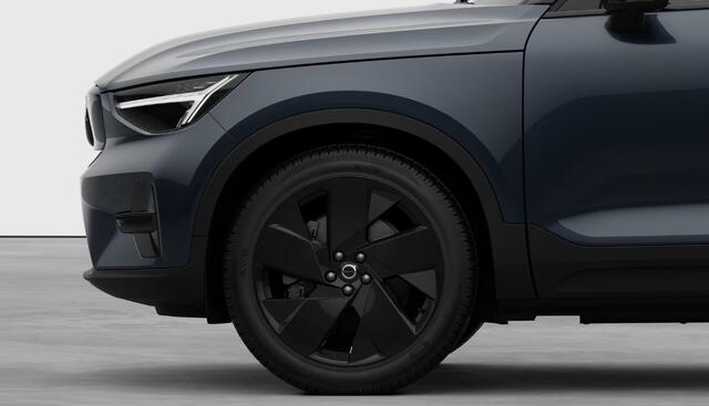 Volvo EX40 Single Motor Extended Range Plus Black Ed. 82 kWh | Direct uit voorraad leverbaar!|