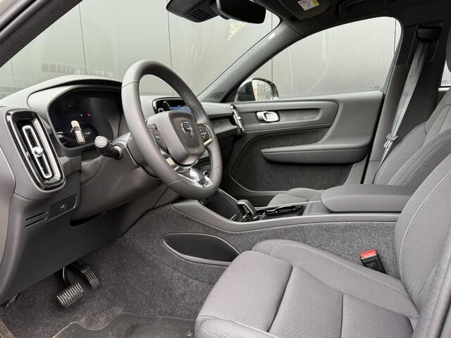 Volvo EX40 Single Motor Business Edition 70 kWh Harman kardon 19 inch extra getint glas intellisafe climate line all weather banden