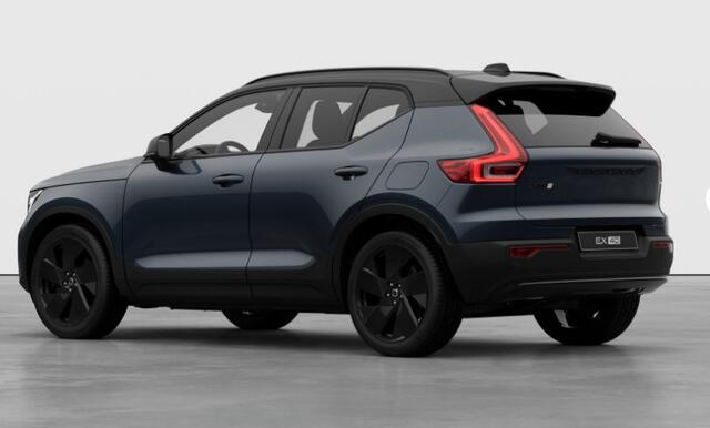 Volvo EX40 Single Motor Extended Range Plus Black Ed. 82 kWh Panoramadak / Apple Carplay / Android Auto / Harman kardon audio / Adaptive cruise control / Pilot assist / Lichtmetalen velgen /