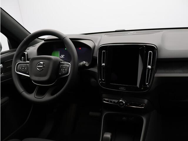 Volvo EX40 Single Motor Extended Range Business Ed. 82 kWh / Stoel + Stuurverwarming / Harman Kardon / Adaptive Cruise / BLIS / All-Season Banden /
