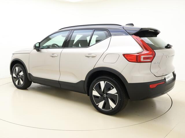 Volvo EX40 Extended Range Plus 82 kWh / ¤ 9.500,- demokorting / 3 jaar gratis onderhoud / El. Trekhaak / Warmtepomp / Stoel + Stuurw. Verwarming /