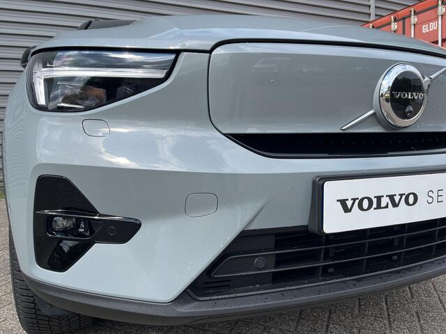 Volvo EX40 Single Motor Extended Range Ultra 82 kWh / Pixel LED / 19" Velgen / 360º Camera /