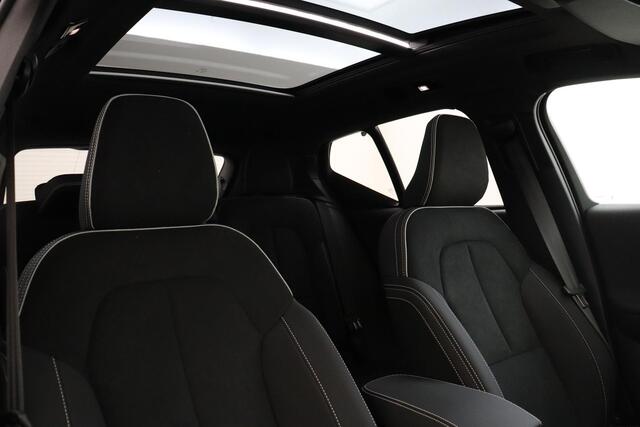 Volvo EX40 SINGLE MOTOR EXTENDED RANGE ULTRA BLACK ED. 82 kWh -PANO.DAK|HARMAN/KARDON|360°CAM|POWER-SEATS|PRIVACY.GLAS