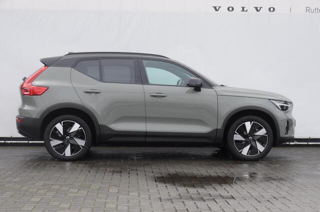 Volvo EX40 252PK Automaat Extended Range Ultra Panoramadak / 360 Camera / Apple carplay / Android auto / Elektrisch bedienbare voorstoelen / Pilot assist / Adaptive cruise control / Harman kardon audio / All season banden / Stoelverwarming voor / Warmtepomp