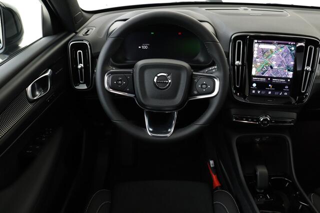 Volvo EX40 SINGLE MOTOR EXTENDED RANGE ULTRA BLACK ED. 82 kWh -PANO.DAK|HARMAN/KARDON|360°CAM|ADAP.LED|POWER-SEATS|20"