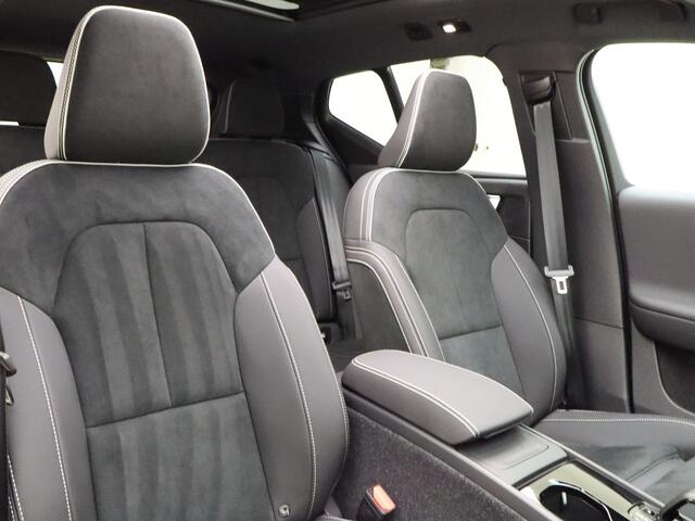 Volvo EX40 Twin Motor Ultra / 17% Bijtelling / MY26 / 20'' / Extra getint glas / Denim Blue /