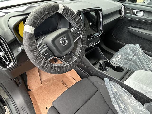 Volvo EX40 Single Motor Extended Range Business Ed. 82 kWh Climate Line / Versatility Line / All season banden