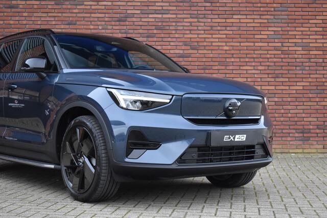 Volvo EX40 Twin Motor 408PK Ultra Black Edition 82 kWh | Sidebars |