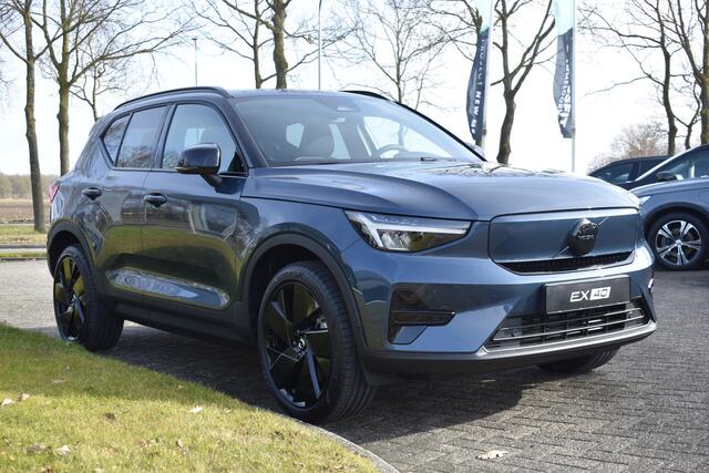 Volvo EX40 Extended Range 252PK Plus Black Ed. 82 kWh | Panodak | ACC | H&K | 20"LMV | Climate | Nubuck