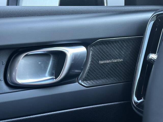 Volvo EX40 Single Motor Extended Range Business Ed. 82 kWh Driver Assist / Climate Line / 19" 5-sp Glossy Black wielen met all season banden