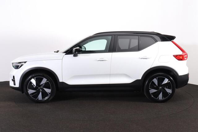 Volvo EX40 Extended Range Ultra 82 kWh - Panorama/schuifdak - IntelliSafe Assist & Surround - 360º Camera - Harman/Kardon audio - Verwarmde voorstoelen & stuur - Parkeersensoren voor & achter - Elektr. bedienb. voorstoelen met geheugen links - Draadloze tel. lader -