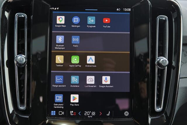 Volvo EX40 Performance Ultra Black Edition 82 kWh - Panorama/schuifdak - IntelliSafe Assist & Surround - 360º Camera - Harman/Kardon audio - Verwarmde voorstoelen, stuur & achterbank - Parkeersensoren voor & achter - Elektr. bedienb. voorstoelen met geheugen links -