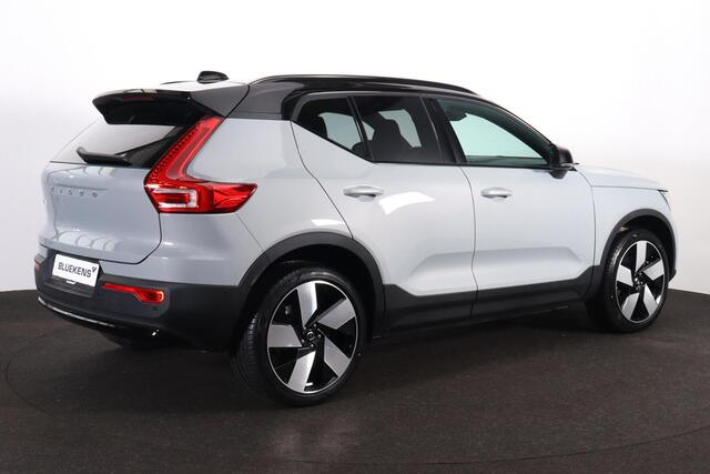 Volvo EX40 Performance Ultra 82 kWh - Panorama/schuifdak - IntelliSafe Assist & Surround - 360º Camera - Harman/Kardon audio - Verwarmde voorstoelen, stuur & achterbank - Parkeersensoren voor & achter - Elektr. bedienb. voorstoelen met geheugen links - Draadloze tel