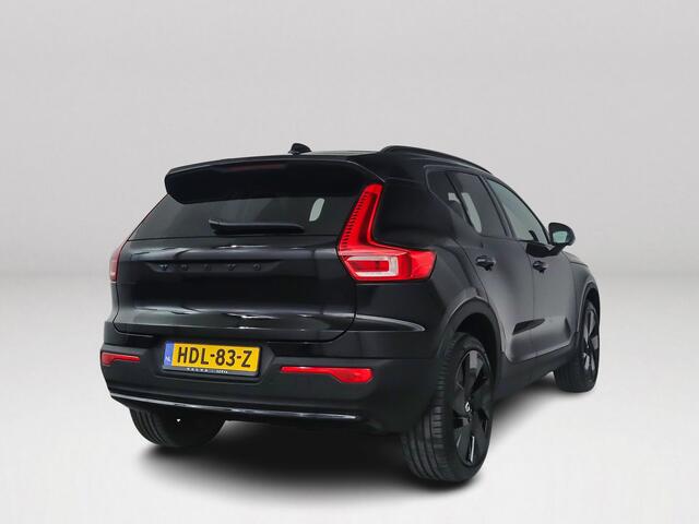 Volvo EX40 Single Motor Extended Range Ultra Black Ed. 82 kWh | SOH 97% | Panoramadak | 360° camera | Harman Kardon | Stoel- en Stuurverwarming | Trekhaak
