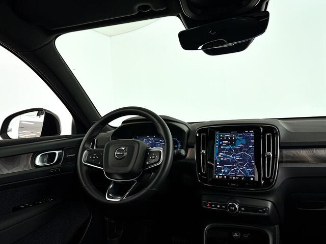 Volvo EX40 Single Motor Extended Range Ultra Black Ed. 82 kWh | SOH 97% | Panoramadak | 360° camera | Harman Kardon | Stoel- en Stuurverwarming | Trekhaak