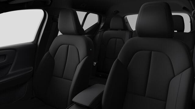 Volvo EX40 Single Motor Ext. Range Plus Bl. Ed. Europa 82 kWh | Google | Long Range | Harman Kardon Audio | Adaptieve Cruise Control | Camera | Getint Glas | Warmtepomp | Stoelverwarming Voor + Achter | Park Assist | LED Koplampen | 20" LM