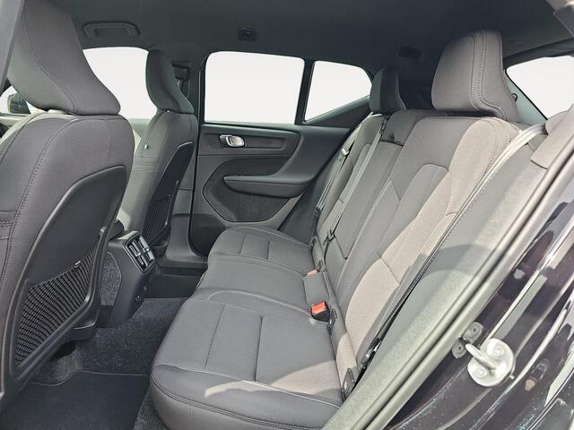 Volvo EX40 Single Motor Plus 70 kWh | Stoelverwarming | Pixel LED koplampen | Adaptive Cruise Control | Keyless Entry |