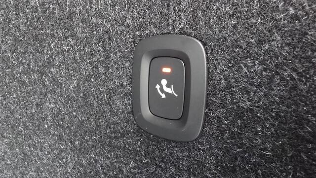 Volvo EX40 Twin Motor Performance Ultra Black Edition 82 kWh |Pano|Harman & Kardon|NAP|Memory