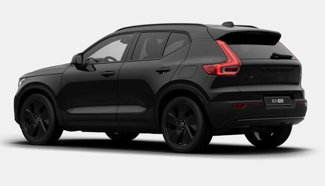 Volvo EX40 Twin Motor Ultra Black Edition Europa 82 kWh Panoramadak / Adaptive cruise control / 360 Camera / Elektrisch bedienbare stoelen met geheugen / Apple Carplay / Android auto /