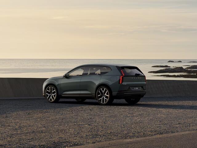 Volvo EX60 Nu te bestellen bij uw Serva vestiging! Vanaf ¤ 63,995