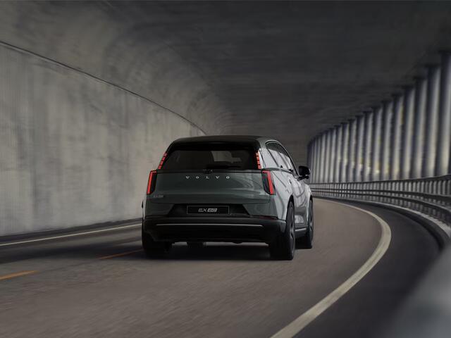 Volvo EX60 Nu te bestellen bij uw Serva vestiging! Vanaf ¤ 63,995
