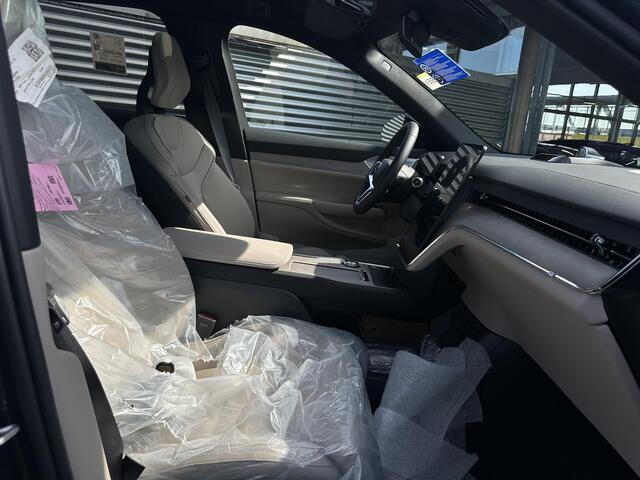Volvo EX90 Twin Motor Performance Ultra 7p. 111 kWh / DIRECT LEVERBAAR / Pano. dak/ Luchtvering / Bowers & Wilkins / 517 PK / 22 Inch /