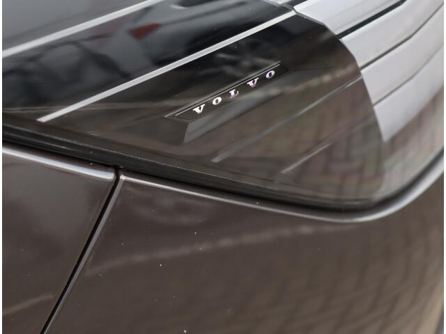 Volvo EX90 Twin Motor Ultra 7P 111kWh | Trekhaak | 22" | Pilot Assist | Bagagebox | Lastdragers