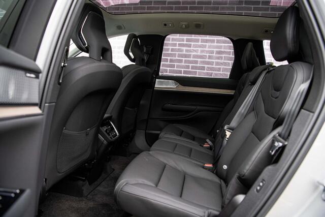 Volvo EX90 Twin Motor Ultra | Bowers & Wilkins | Climate | Pilot-Assist | Luchtvering | 22" | Getint glas |