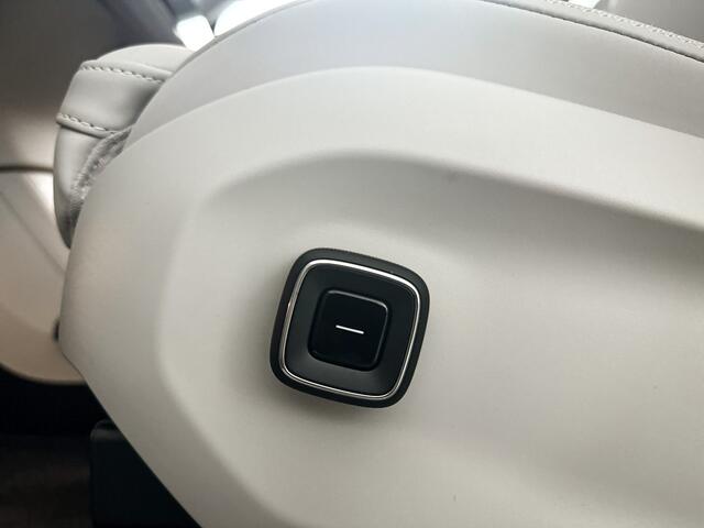 Volvo EX90 Twin Motor Performance Ultra 7p. 111 kWh | Panoramadak | 360° camera | Head-up Display | Bose Audio | Luchtvering | Stoel- en Stuurverwarming | Trekhaak