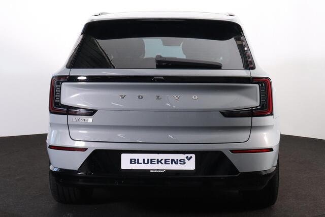 Volvo EX90 Performance Ultra 7p. 111 kWh - Luchtvering - Panoramadak - IntelliSafe Assist & Surround - 360º Camera - Bowers & Wilkins audio - Verwarmde voorstoelen, stuur & achterbank - Parkeersensoren voor & achter - Head up display - 22' LMV