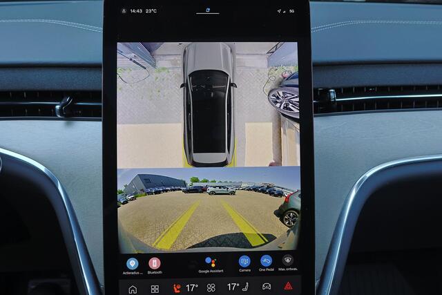 Volvo EX90 Performance Ultra 7p. 111 kWh - Luchtvering - Panoramadak - IntelliSafe Assist & Surround - 360º Camera - Bose Audio - Verwarmde voorstoelen, stuur & achterbank - Parkeersensoren voor & achter - Head up display - Draadloze tel. lader - Extra getint glas -