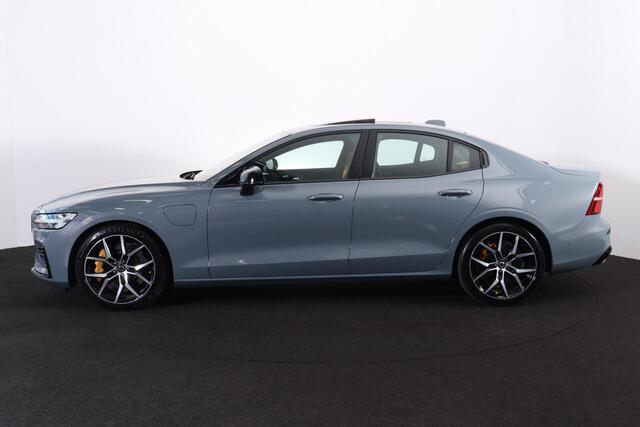 Volvo S60 T8 AWD Polestar Engineered - LONG RANGE - Panorama/schuifdak - IntelliSafe Assist & Surround - 360º Camera - Bowers & Wilkins audio - Adaptieve LED koplampen - Verwarmde voorstoelen, stuur & achterbank - Parkeersensoren voor & achter - Elektr. bedienb. vo