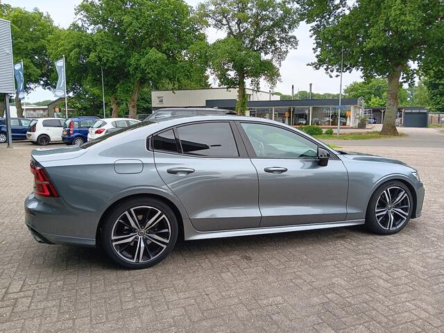 Volvo S60 2.0 T4 R-Design|PANO|HARMAN KARDON|AUTOMAAT|1ste Eig