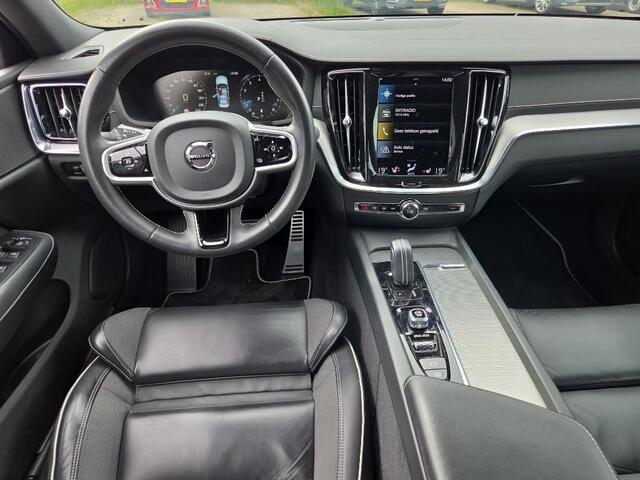 Volvo S60 2.0 B3 Aut. R-Design | Leder Sport | Navi| Memory | 19inch
