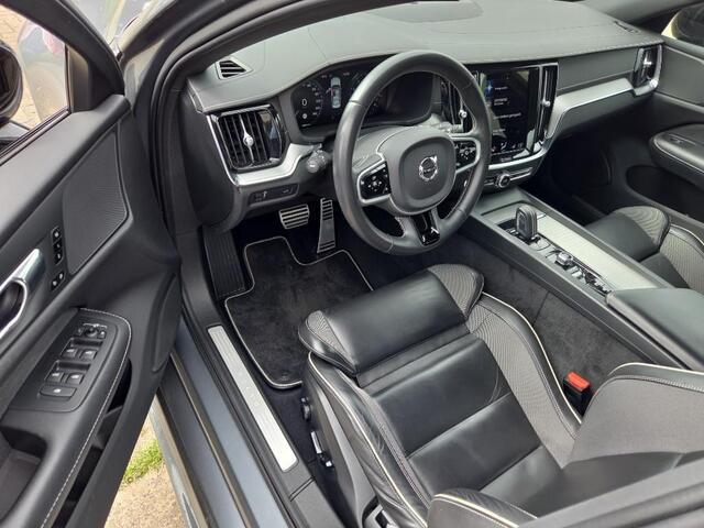 Volvo S60 2.0 B3 Aut. R-Design | Leder Sport | Navi| Memory | 19inch