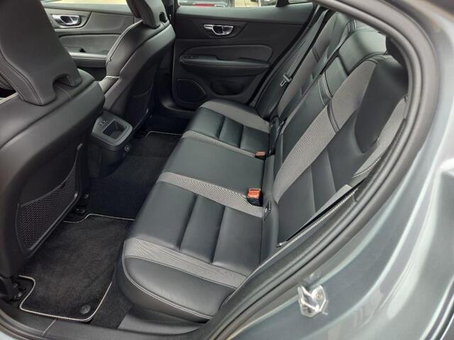 Volvo S60 2.0 B3 Aut. R-Design | Leder Sport | Navi| Memory | 19inch