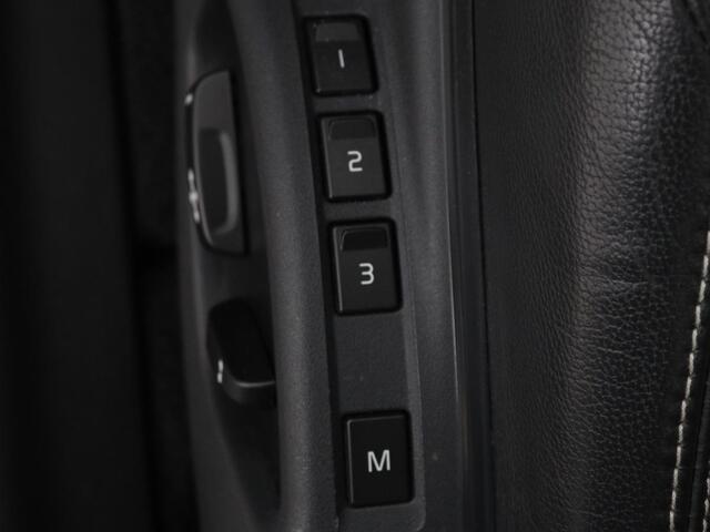 Volvo S60 1.5 T2 Nordic+ | 78.200km NAP | Schuifdak | Stoelverwarming | Adaptive cruise | Camera | Navigatie | Xenon | BLIS | Park Assist | Memory