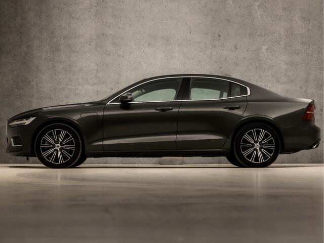 Volvo S60 2.0 Recharge T6 AWD Inscription 391Pk Automaat (APPLE CARPLAY, GROOT NAVI, STUUR/STOELVERWARMING, MEMORY SEATS, LEDER, CAMERA, ADAPTIVE CRUISE, KEYLESS, LANE ASSIST, NIEUWSTAAT)