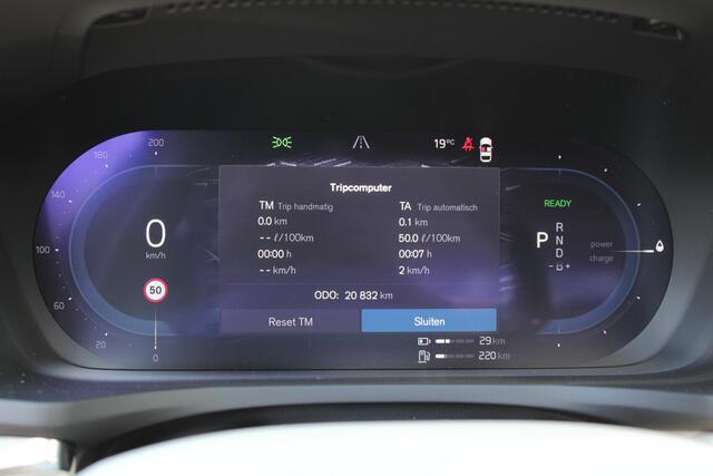 Volvo S60 Recharge T6 AWD Ultimate Bright | Long Range | Harman Kardon | 360º camera | Panoramadak | Stoel- en stuurverwarming | Verwarmde achterbank | Google Infotainment