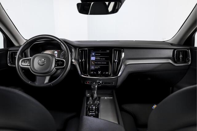 Volvo S60 2.0 T5 251 PK Intro Edition - Automaat | Dig. Cockpit | Adapt. Cruise | Stoelverw, | PDC | PDC | Camera |NAV + App. Connect | ECC | DAB | Ink. Trekhaak | LM 19" |
