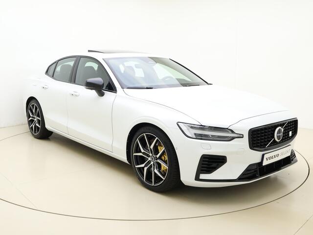 Volvo S60 T8 455pk AWD Polestar Engineered / B&W Audio / Gelaagd glas / Öhlins instelb. dempers / Brembo remmen / Panoramadak / 360 Camera / Head-Up /