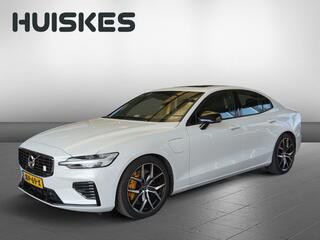 volvo-s60-2.0-t8-awd-polestar-engin