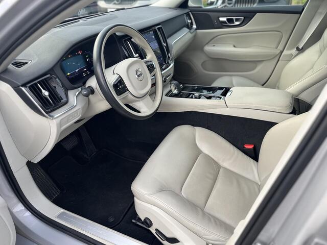 Volvo S60 Recharge T6 AWD Core | 18 Inch Velgen | Keyless Entry | Luchtfilter |