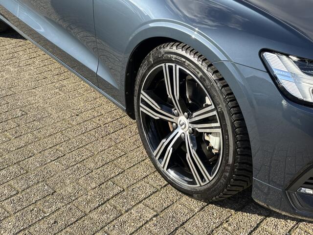 Volvo S60 T6 Recharge AWD Long Range Inscription Panorama Keyless ACC DAB