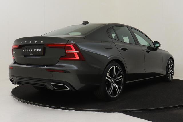 Volvo S60 B3 (M-HYBRID) R-DESIGN -HARMAN/KARDON|SPORTSTOELEN|CAMERA|BLIS|CLIMATE|POWER-SEATS|19"