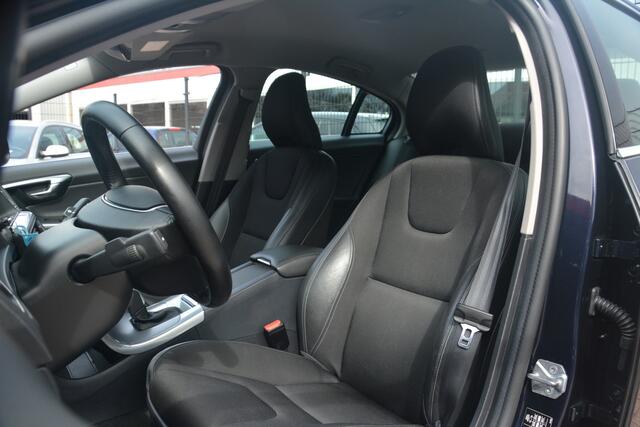 Volvo S60 1.5 T3 Nordic+ | Navigatie | Xenon | Bluetooth | Clima | Stoelverwarming | Cruise Control | NL auto !! | Nederlandse Auto 60322 NAP laatste beurt bij 58000km zeer netjes!!