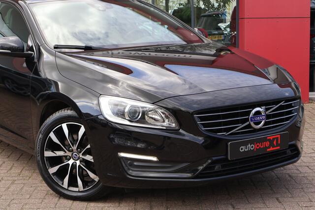 Volvo S60 1.5 T3 Automaat Summum | Leder | Camera |