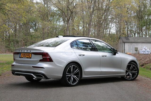 Volvo S60 2.0 B4 R-Design | Pano | Carplay | LED