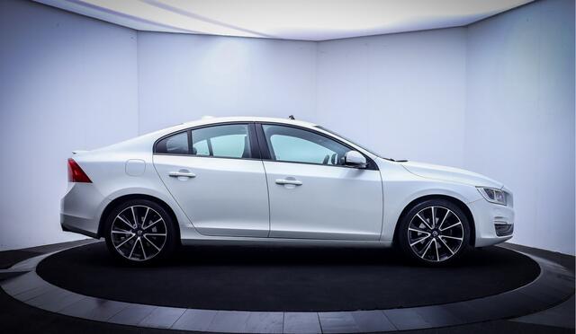 Volvo S60 T3 Aut. Polar+ Dynamic SCHUIFDAK | CAMERA | STOELVERW. | LEDER | AFN TREKHAAK | NAVI | CLIMA | CRUISE | LMV 19''